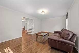 [Address not provided], Highland Park, IL 60035 - Photo 6