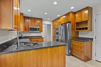[Address not provided], Highland Park, IL 60035 - Photo 10