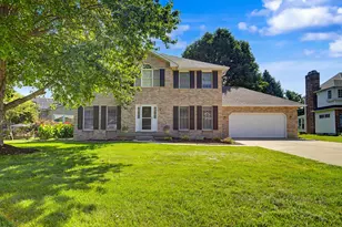 980 Stevens Creek Cir, Forsyth, IL 62535 - Photo 2