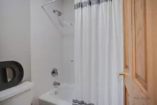 1400 Eagle Ridge Dr, Antioch, IL 60002 - Photo 22