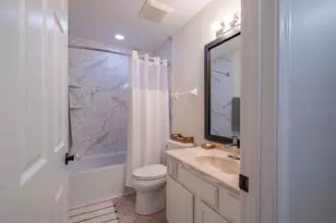 4527 Hatch Ln, Lisle, IL 60532 - Photo 22