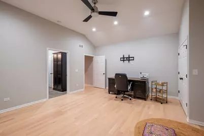 4527 Hatch Lane, Lisle, IL 60532 - Photo 16