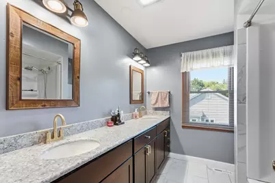 690 Waterford Drive, Des Plaines, IL 60016 - Photo 26