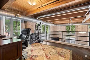 3900 N Claremont Ave, Chicago, IL 60618 - Photo 24