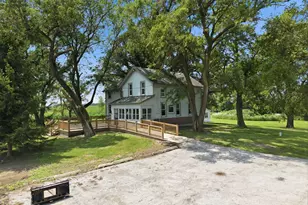 2737 E Indiana Ave, Beecher, IL 60401 - Photo 2