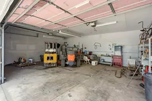 2737 E Indiana Ave, Beecher, IL 60401 - Photo 30