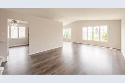 5138 W 121st Street, Alsip, IL 60803 - Photo 2