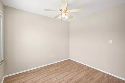 5005 Enfield Avenue #108, Skokie, IL 60077 - Photo 12