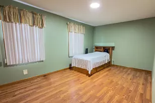 10S168 Oneill Dr, Burr Ridge, IL 60527 - Photo 14