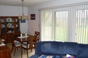 [Address not provided], Buffalo Grove, IL 60089 - Photo 4