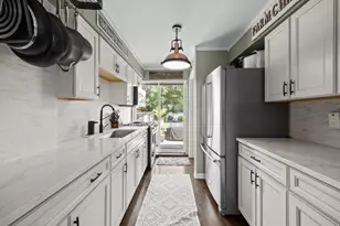 3723 N Pacific Ave, Chicago, IL 60634 - Photo 8