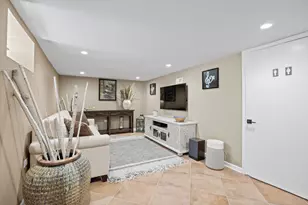 3723 N Pacific Ave, Chicago, IL 60634 - Photo 14