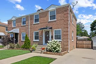 3723 N Pacific Ave, Chicago, IL 60634 - Photo 2