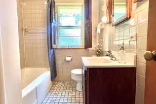 4633 Oakwood Ave, Downers Grove, IL 60515 - Photo 6