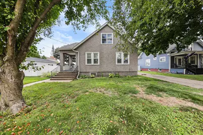 1614 7th Street, Peru, IL 61354 - Photo 1