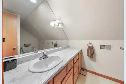 1614 7th Street, Peru, IL 61354 - Photo 14