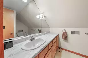 1614 7th St, Peru, IL 61354 - Photo 14