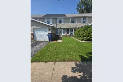 2620 E Martha Place, Burnham, IL 60633 - Photo 1
