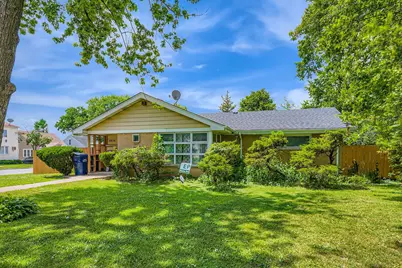 8856 S Washtenaw Avenue, Evergreen Park, IL 60805 - Photo 1