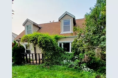 6810 W 95th Place, Oak Lawn, IL 60453 - Photo 1