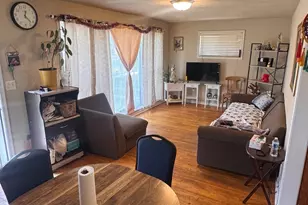 137 Linden Ave, Bellwood, IL 60104 - Photo 6