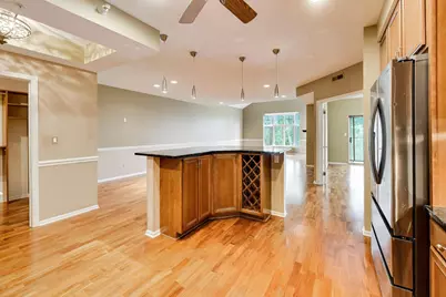 425 Village Green #508, Lincolnshire, IL 60069 - Photo 8