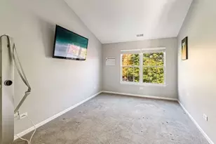 2227 Waterleaf Ct, Naperville, IL 60564 - Photo 12