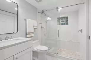 1530 W Grace St, Chicago, IL 60613 - Photo 32