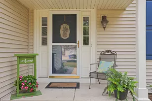 3105 Merrywell Ct, Carpentersville, IL 60110 - Photo 6