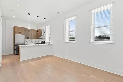 1236 W Hubbard Street #2S, Chicago, IL 60642 - Photo 6