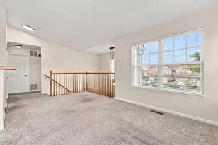 903 Genesee Dr, Naperville, IL 60563 - Photo 6