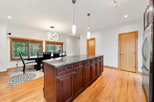2455 W Ohio St, Chicago, IL 60612 - Photo 16
