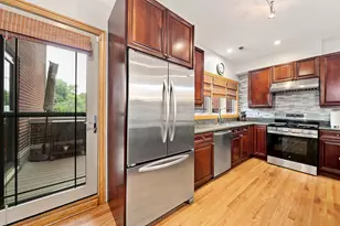 2455 W Ohio St, Chicago, IL 60612 - Photo 12