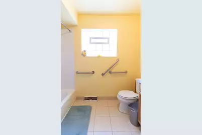 5428 S Newcastle Avenue, Chicago, IL 60638 - Photo 10