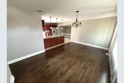 7937 W 82nd Place, Bridgeview, IL 60455 - Photo 4