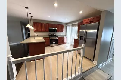 7937 W 82nd Place, Bridgeview, IL 60455 - Photo 6