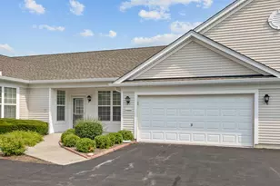 13504 Bonaire Rd, Huntley, IL 60142 - Photo 1