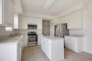 13504 Bonaire Rd, Huntley, IL 60142 - Photo 12