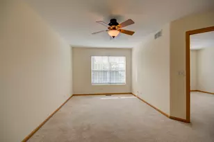 355 Grape Vine Trail, Oswego, IL 60543 - Photo 22