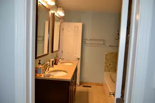 3335 N Racine Ave, Chicago, IL 60657 - Photo 16