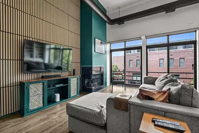 1760 W Wrightwood Avenue #305, Chicago, IL 60614 - Photo 4