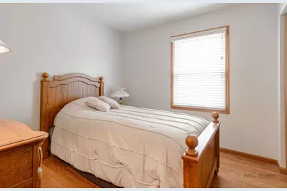 916 Lorelei Drive, Zion, IL 60099 - Photo 12