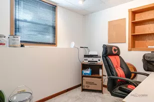 916 Lorelei Dr, Zion, IL 60099 - Photo 14
