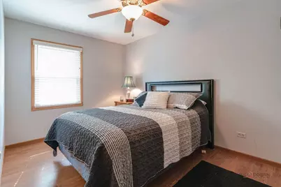 916 Lorelei Drive, Zion, IL 60099 - Photo 10