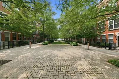 2502 S Calumet Avenue, Chicago, IL 60616 - Photo 20