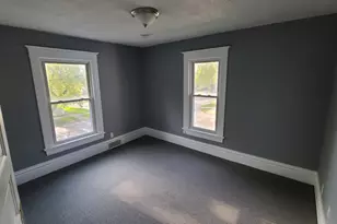 121 N May St, Aurora, IL 60506 - Photo 18