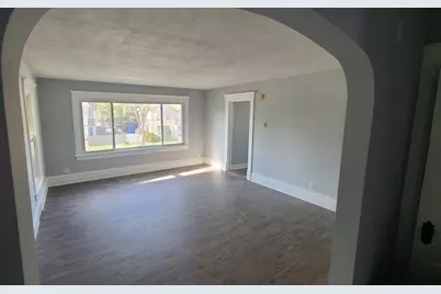 121 N May Street, Aurora, IL 60506 - Photo 22