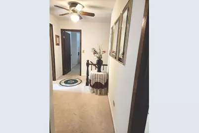709 Garfield Avenue, Libertyville, IL 60048 - Photo 16