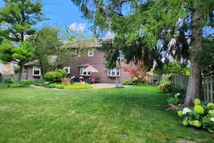 709 Garfield Ave, Libertyville, IL 60048 - Photo 32