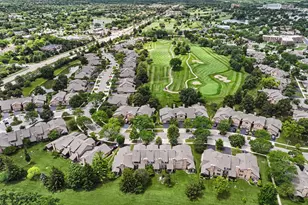 1697 Pebble Beach Dr, Hoffman Estates, IL 60169 - Photo 28